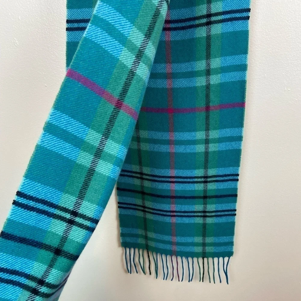 Peck & Peck 100% Cashmere Fringe Blue Scarf 65X10